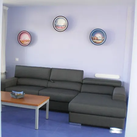 Apartamento Turismo S.l. *